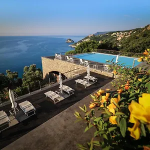 Dominio Mare & Bergeggi